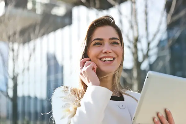 5 ideas para desarrollar tu inteligencia emocional en el trabajo - Mibucle