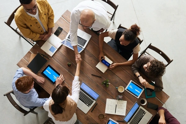 Seguridad psicológica: Beneficios y oportunidades al liderar desde la humildad - Mauricio Cohen Salama