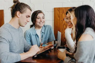 Job Hopping: qué es y por qué se origina