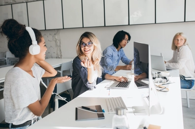 Cómo las mujeres programadoras ayudan a disminuir la brecha de género