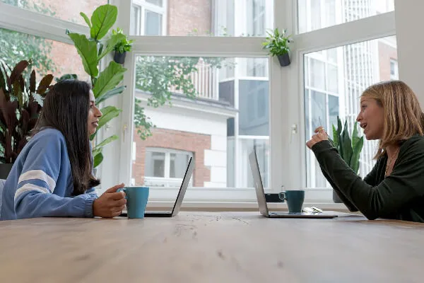 Aprende a negociar una oferta de empleo con estos 10 pasos