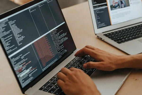 ¿Cómo encontrar perfiles Data Science o Full-Stack Developer en Chile?
