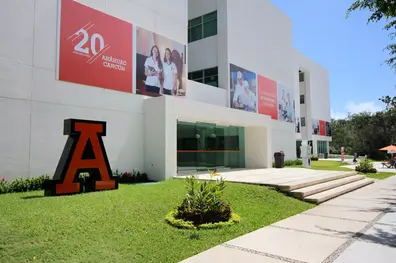 Universidad de Anáhuac Cancún